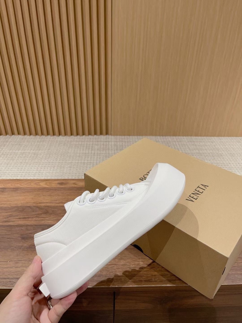 Gucci Casual Shoes